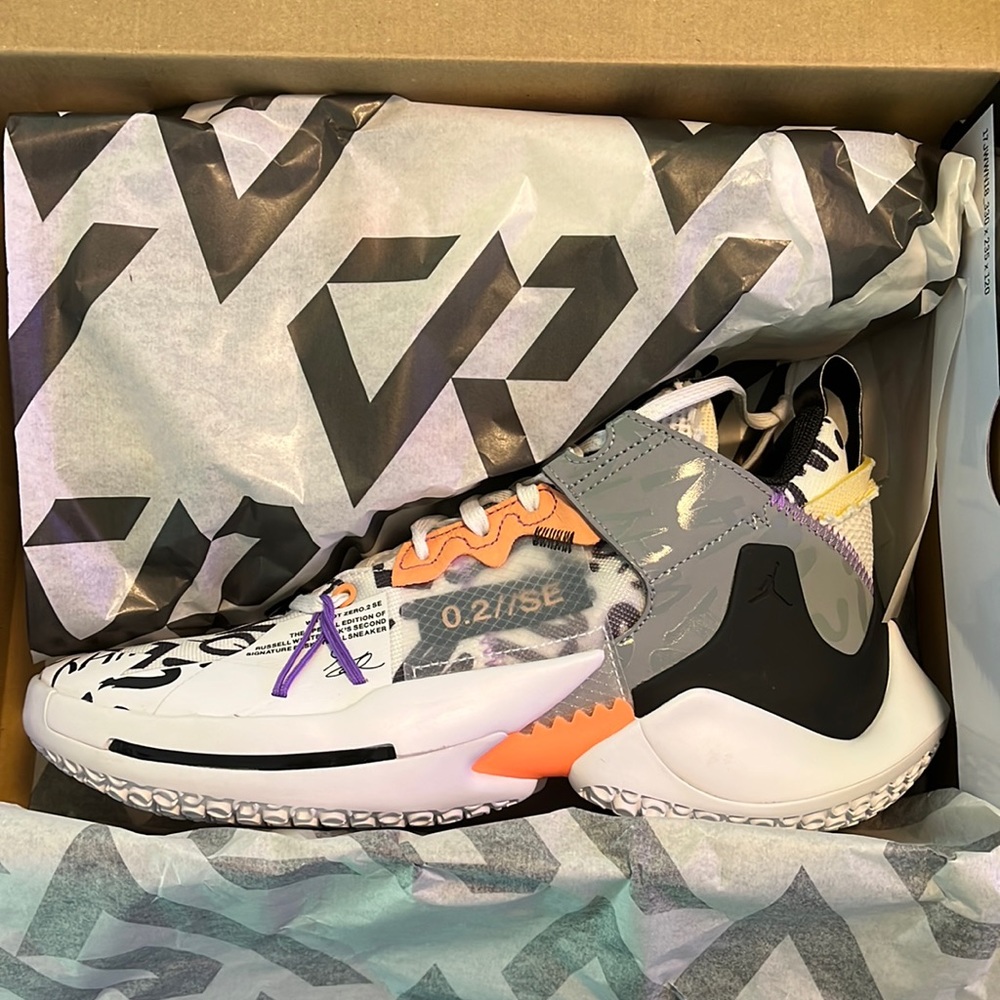 Nike Jordan Why Not Zero.2 SE 8 new jordans Zer0.2 Orange Pulse 2019 New in box.